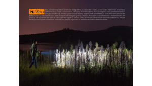 Fenix PD35 V2.0 - Lanternă Tactică - 1000 Lumeni - 250 Metri
